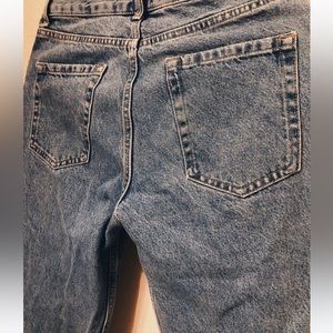 BDG Urban Outfitters Dad Jeans Size: W28 L32